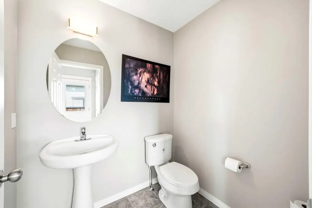 117 Copperpond Parade SE Calgary AB T2Z 5A9