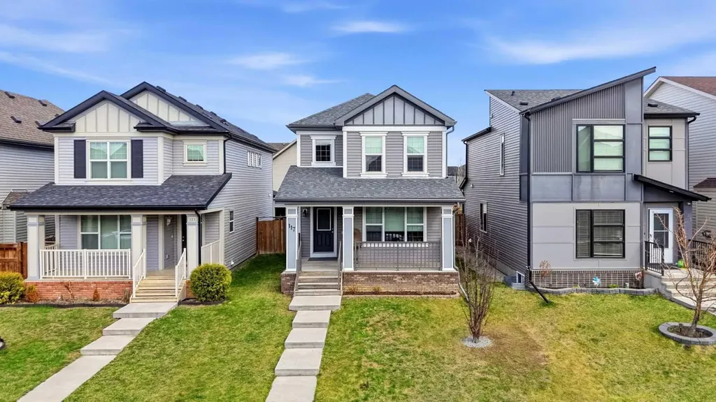 117 Copperpond Parade SE Calgary AB T2Z 5A9