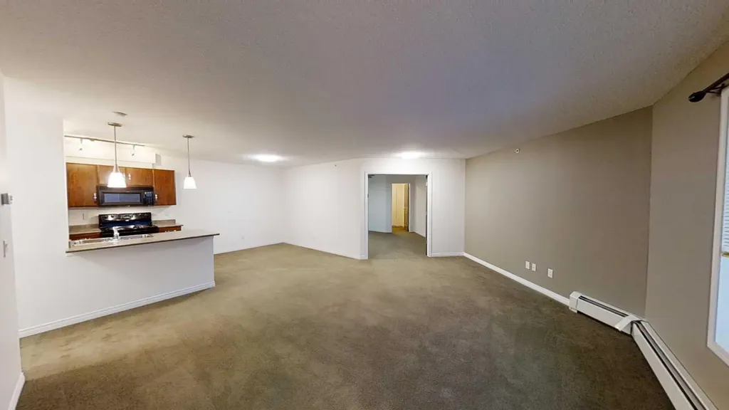 9124 96 Avenue Grande Prairie AB T8X 0A1