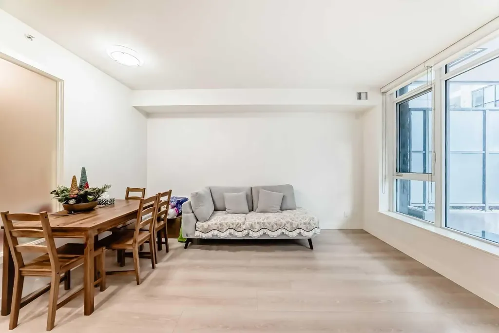 108 Waterfront Court SW Calgary AB T2P 1K7