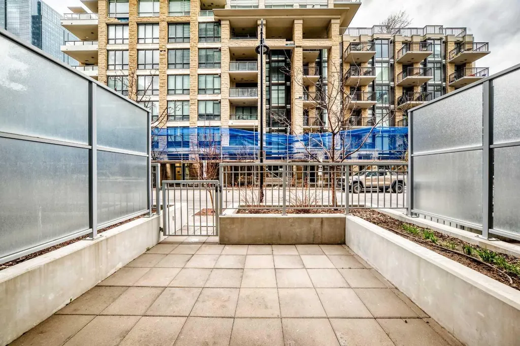 108 Waterfront Court SW Calgary AB T2P 1K7