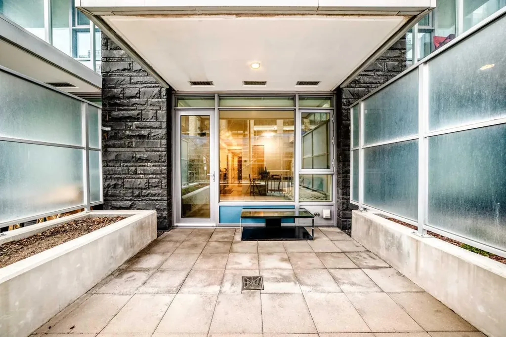 108 Waterfront Court SW Calgary AB T2P 1K7