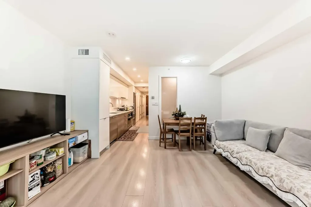 108 Waterfront Court SW Calgary AB T2P 1K7