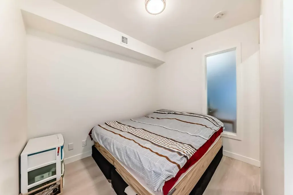 108 Waterfront Court SW Calgary AB T2P 1K7
