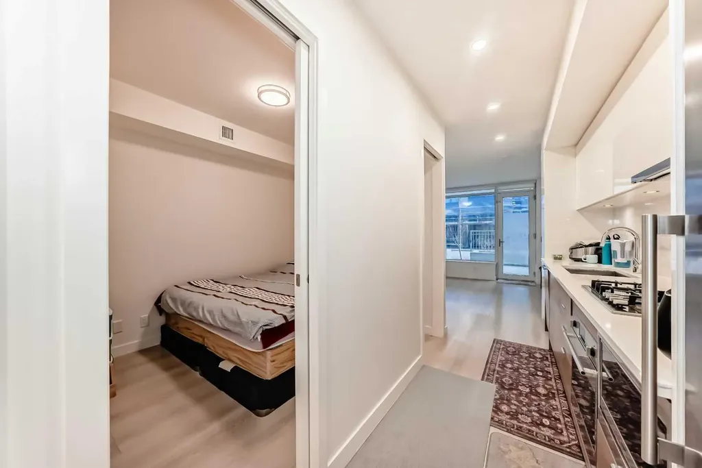 108 Waterfront Court SW Calgary AB T2P 1K7