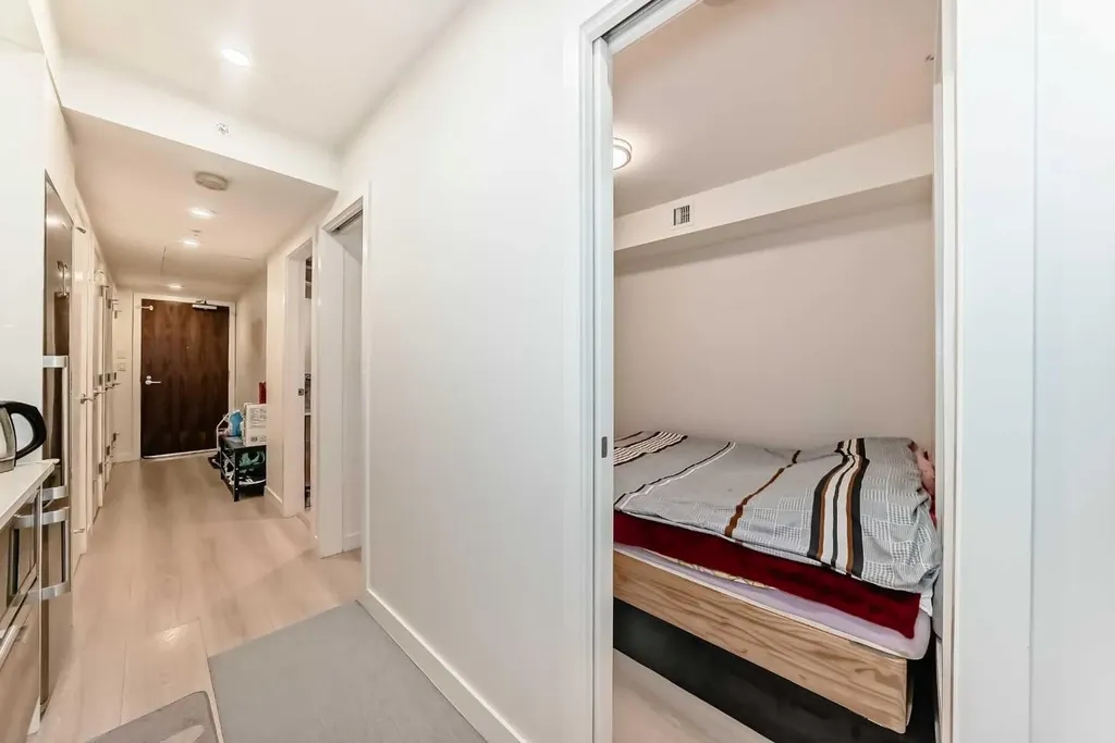 108 Waterfront Court SW Calgary AB T2P 1K7
