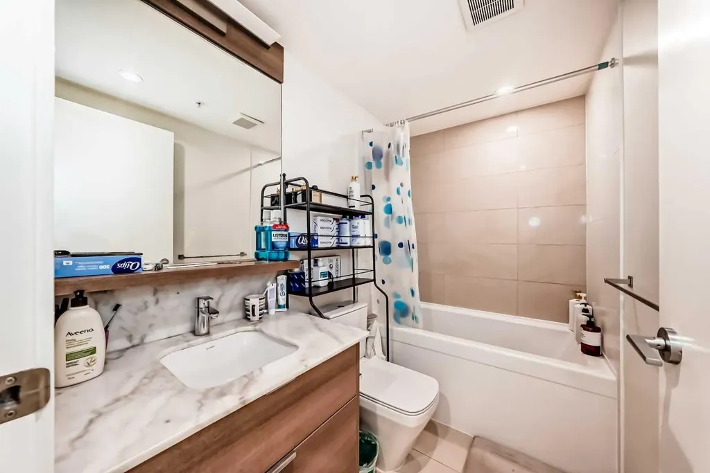108 Waterfront Court SW Calgary AB T2P 1K7