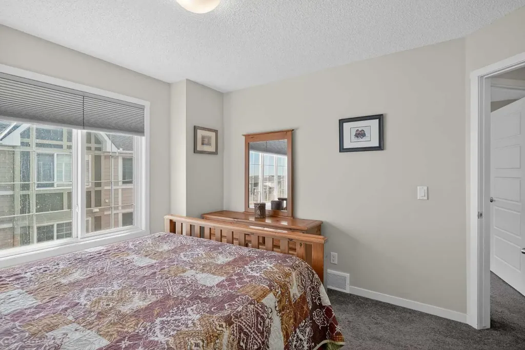 210 Nolanlake Villas NW Calgary AB T3R 0Z7