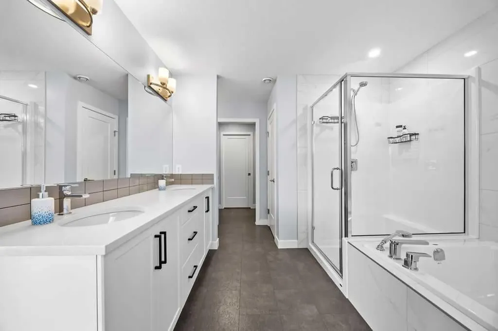 338 Magnolia Way SE Calgary AB T3M 3S6
