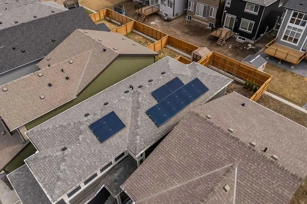 338 Magnolia Way SE Calgary AB T3M 3S6