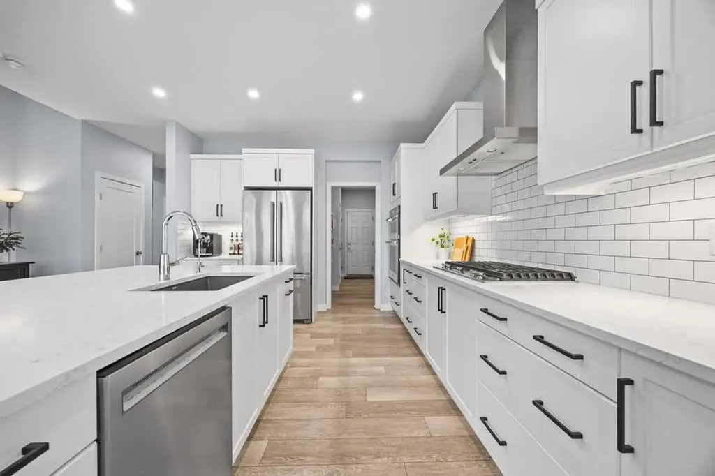 338 Magnolia Way SE Calgary AB T3M 3S6