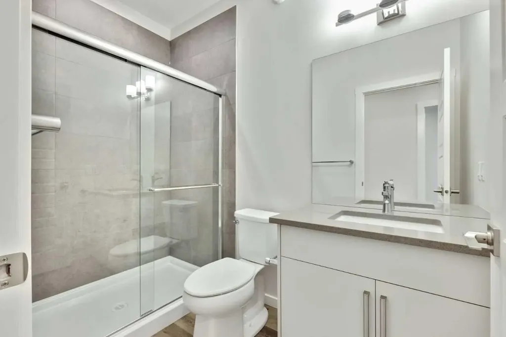 400 Heartwood Grove SE Calgary AB T3M2K1