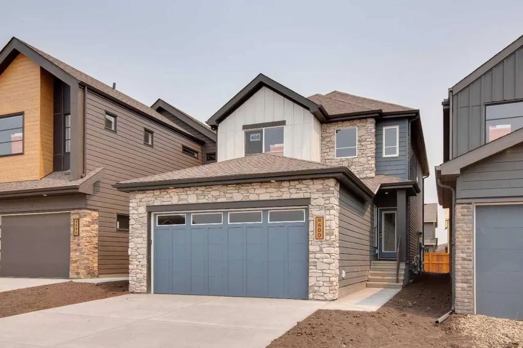 400 Heartwood Grove SE Calgary AB T3M2K1