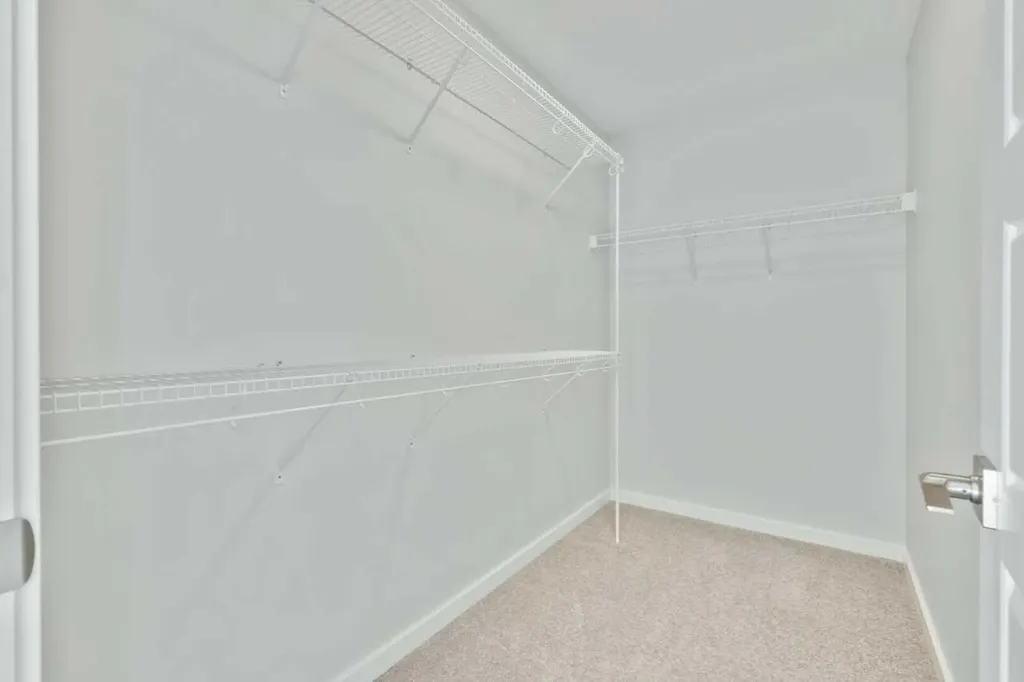 400 Heartwood Grove SE Calgary AB T3M2K1