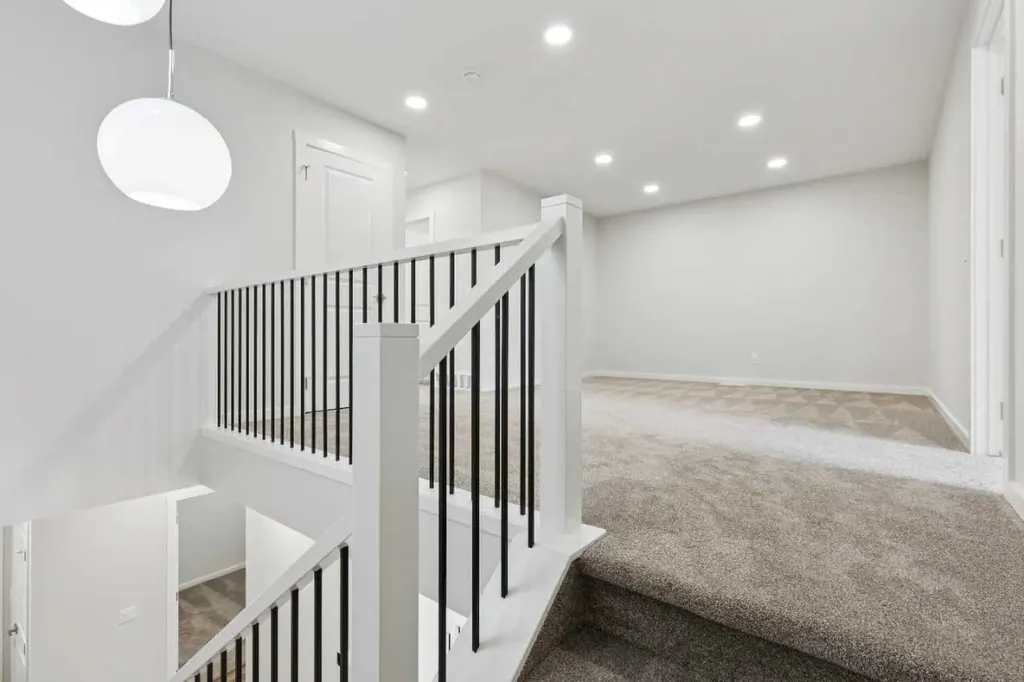 400 Heartwood Grove SE Calgary AB T3M2K1