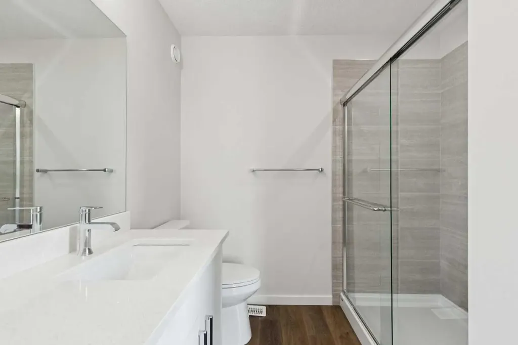 400 Heartwood Grove SE Calgary AB T3M2K1