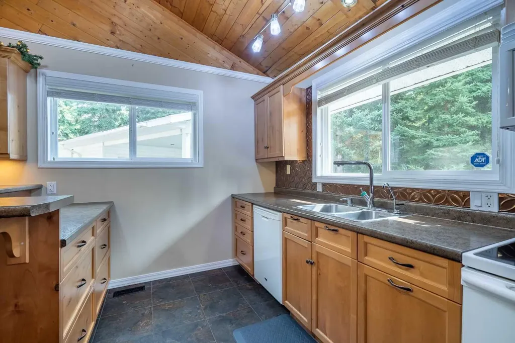 1103 Marblo Place Brightsand Lake SK S0M 0H0