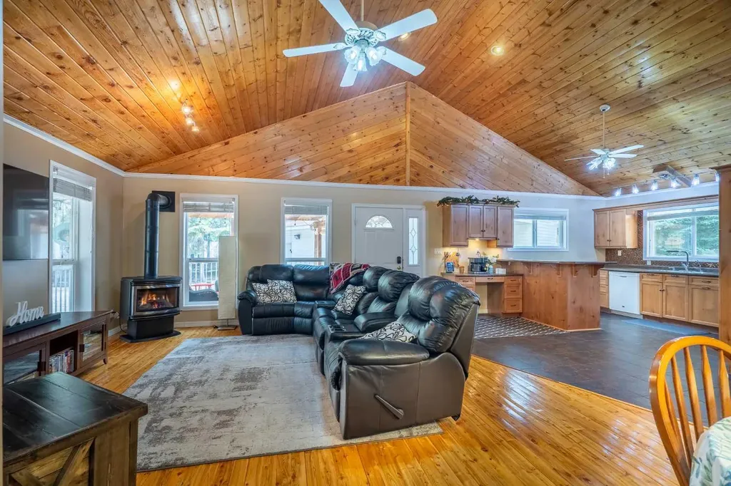 1103 Marblo Place Brightsand Lake SK S0M 0H0
