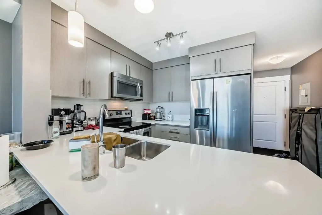 302 Skyview Ranch Drive NE Calgary AB T3N 0P5