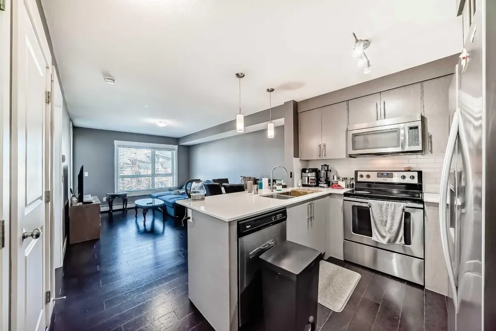 302 Skyview Ranch Drive NE Calgary AB T3N 0P5