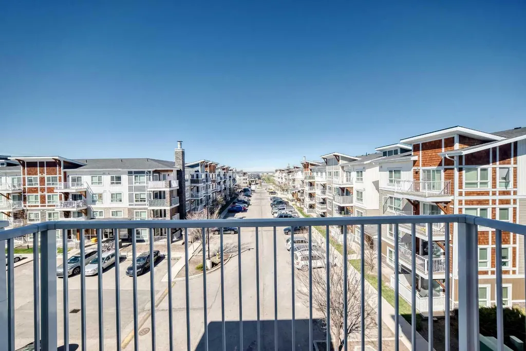 302 Skyview Ranch Drive NE Calgary AB T3N 0P5