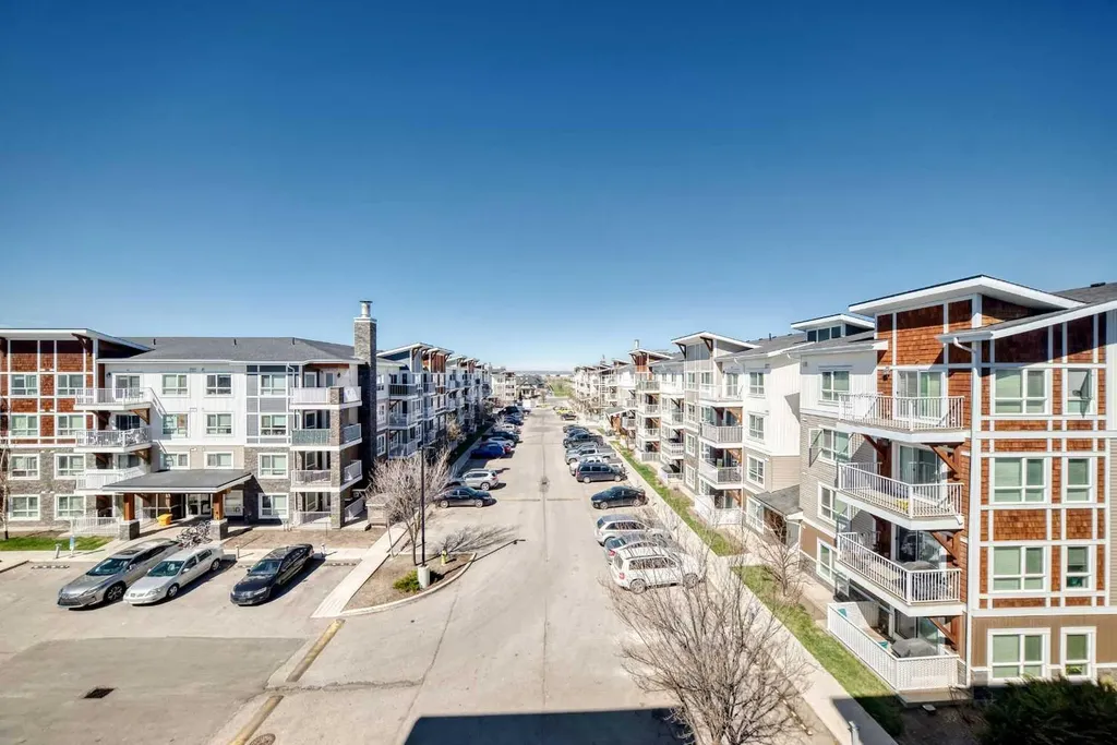 302 Skyview Ranch Drive NE Calgary AB T3N 0P5