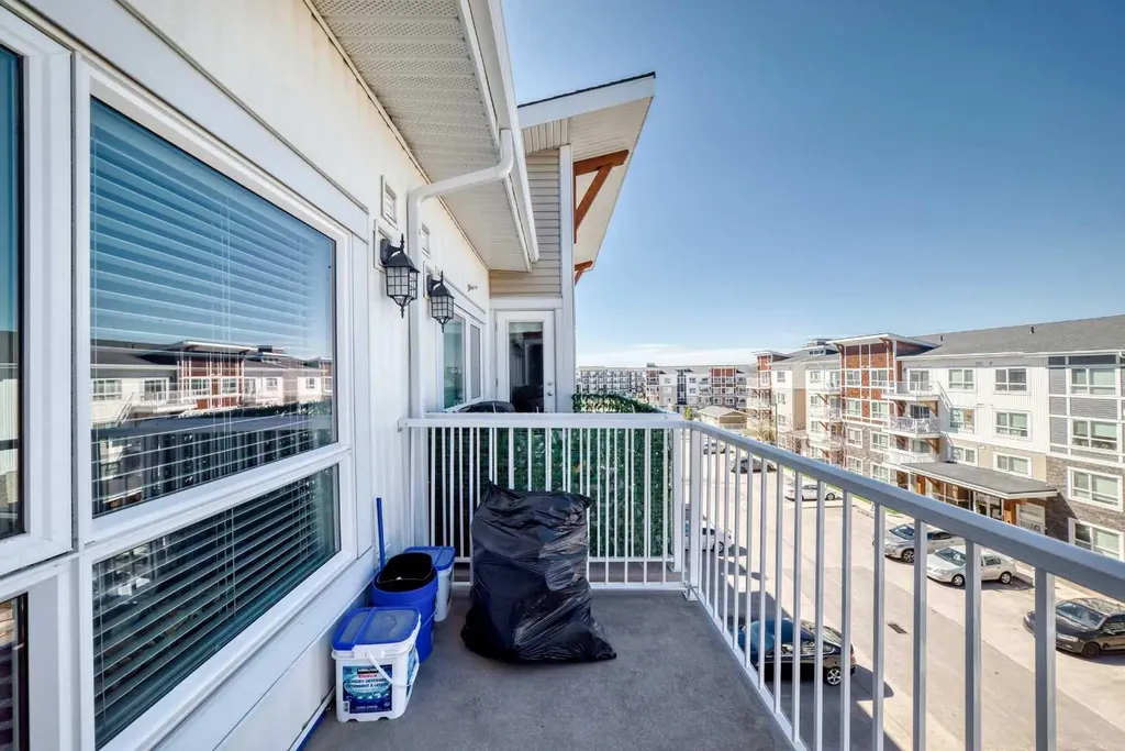 302 Skyview Ranch Drive NE Calgary AB T3N 0P5