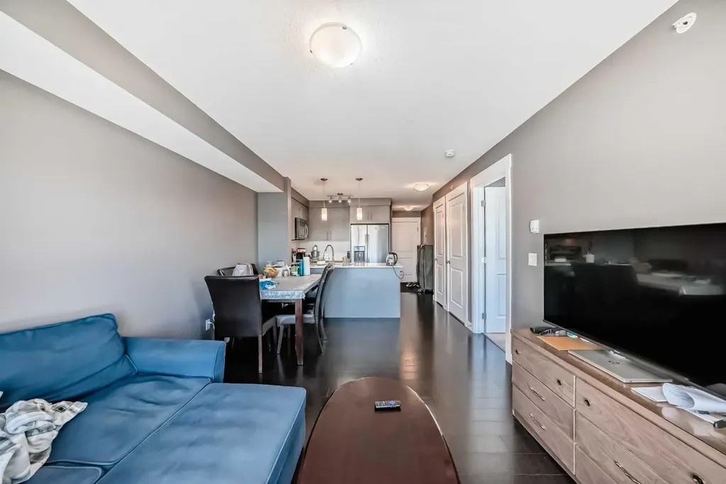 302 Skyview Ranch Drive NE Calgary AB T3N 0P5