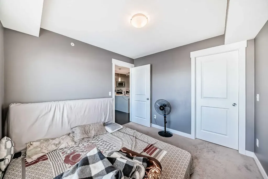 302 Skyview Ranch Drive NE Calgary AB T3N 0P5