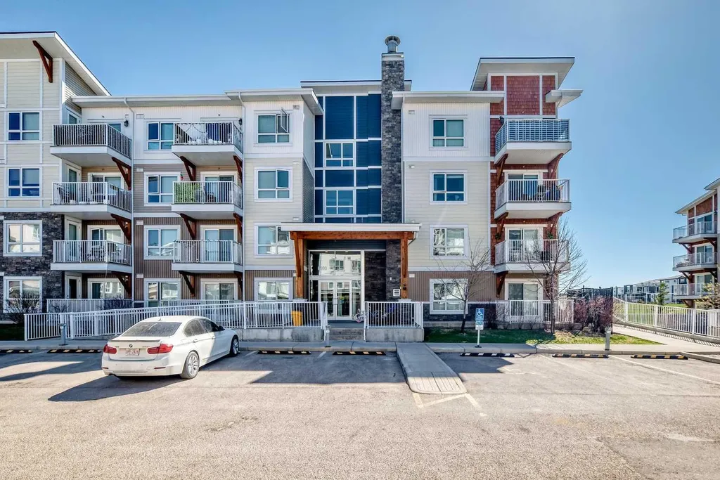 302 Skyview Ranch Drive NE Calgary AB T3N 0P5