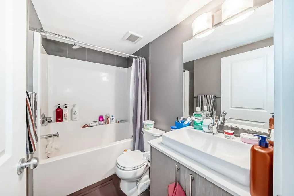 302 Skyview Ranch Drive NE Calgary AB T3N 0P5