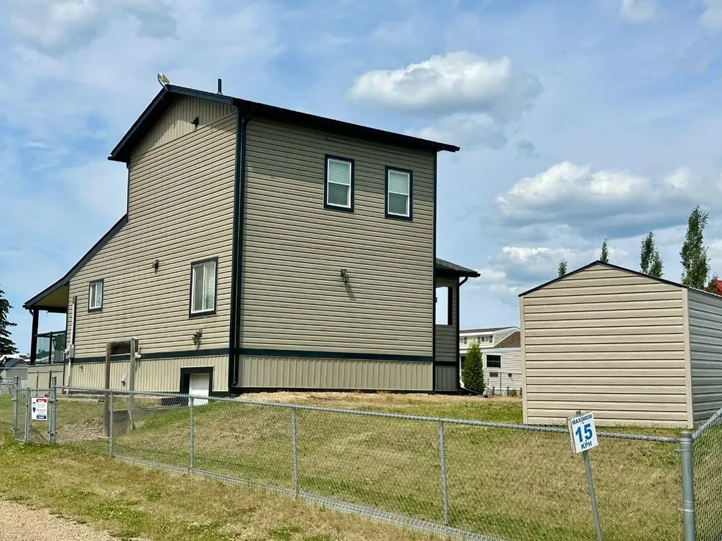 65275 114a Rang Rural Lac La Biche County AB T0A 2C0