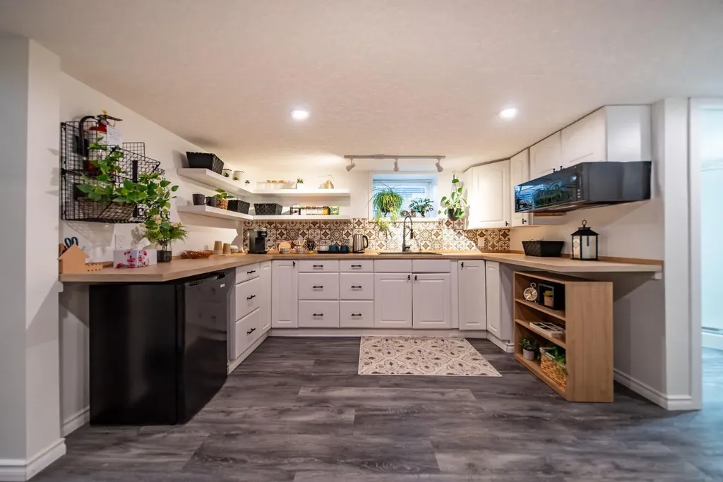 2 Elk Avenue Okotoks AB T1S 1J8