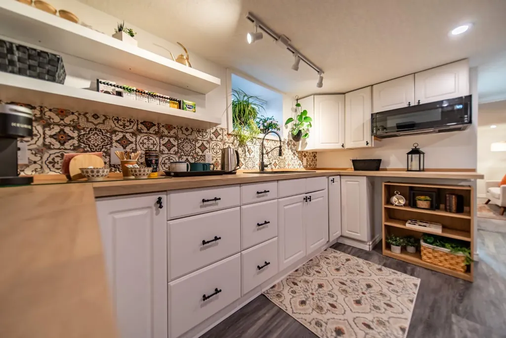 2 Elk Avenue Okotoks AB T1S 1J8