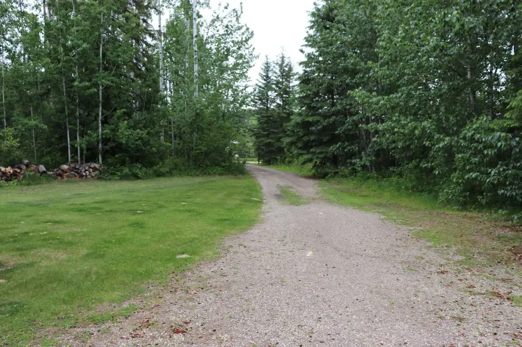 53105 Range Road 195 Rural Yellowhead County AB T7E 3A2