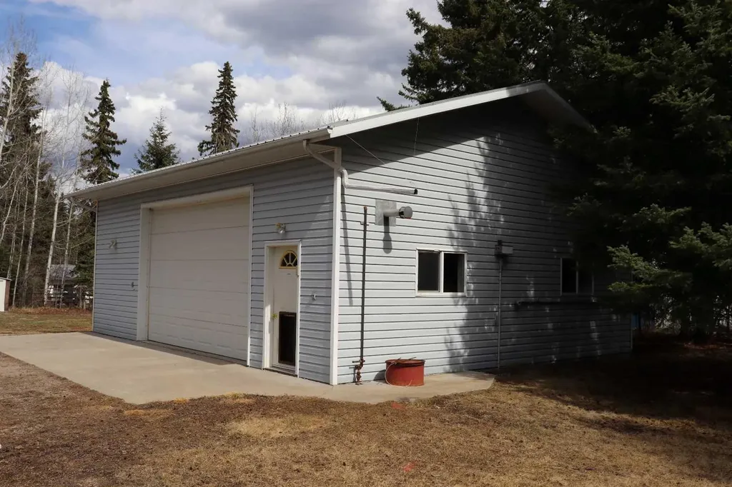 53105 Range Road 195 Rural Yellowhead County AB T7E 3A2