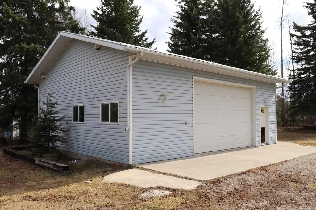 53105 Range Road 195 Rural Yellowhead County AB T7E 3A2