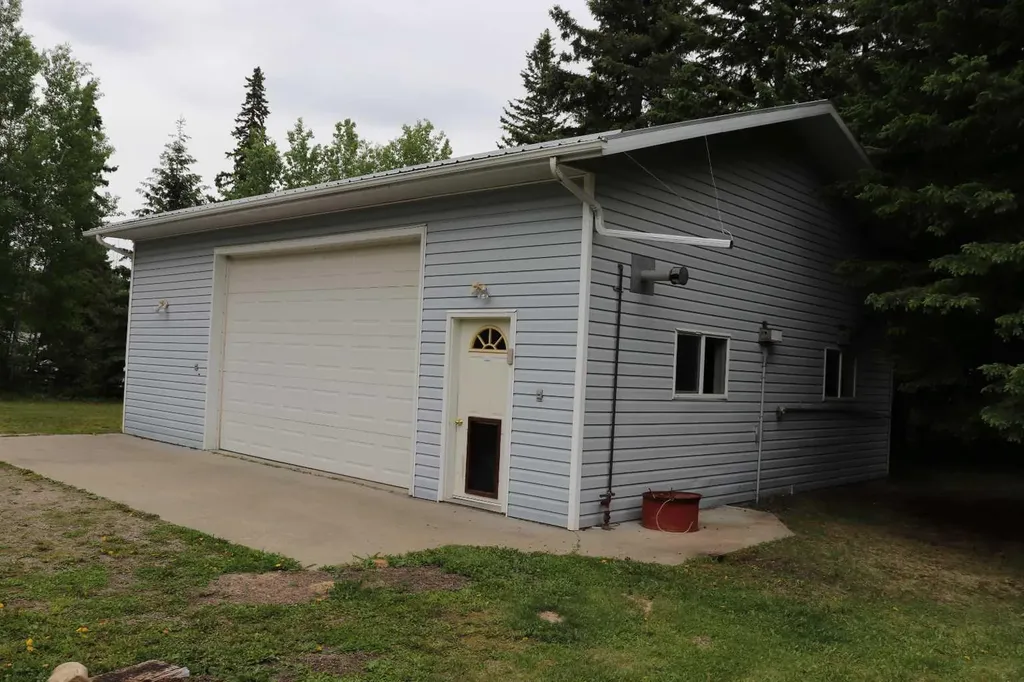 53105 Range Road 195 Rural Yellowhead County AB T7E 3A2