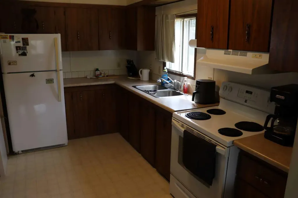 53105 Range Road 195 Rural Yellowhead County AB T7E 3A2