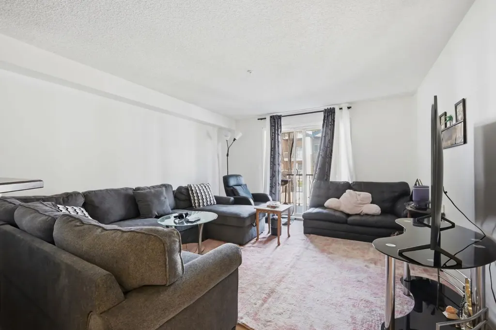 16969 24 Street SW Calgary AB T2Y0L2