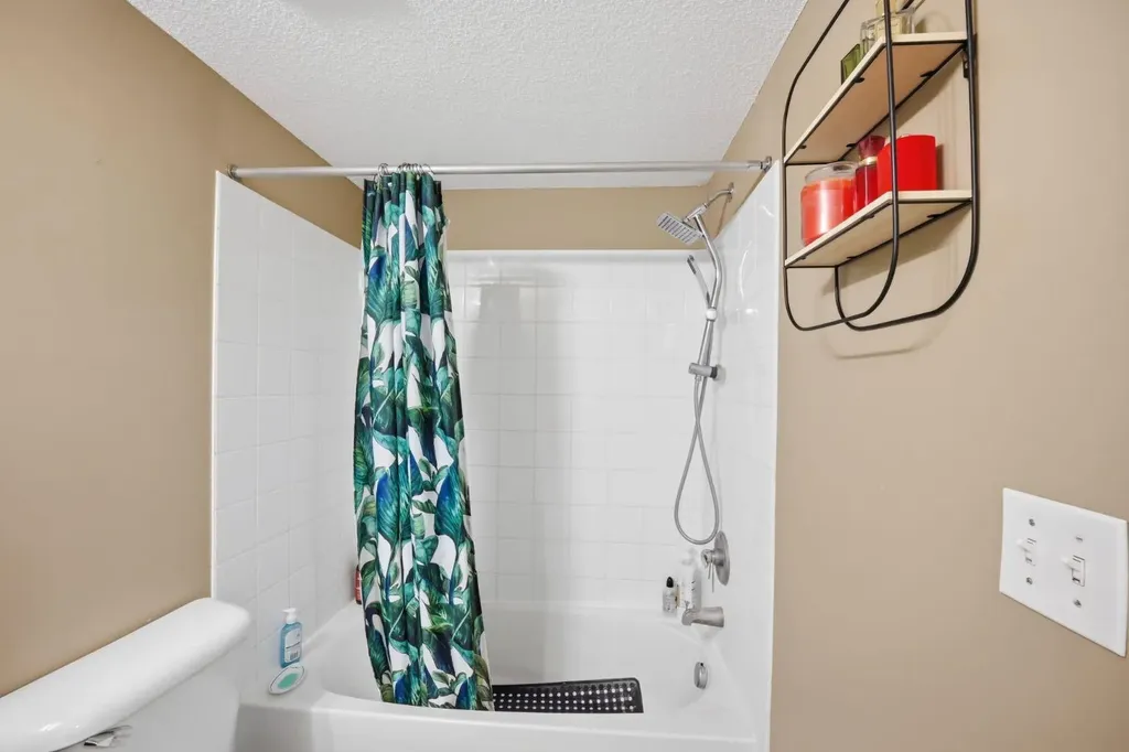 16969 24 Street SW Calgary AB T2Y0L2