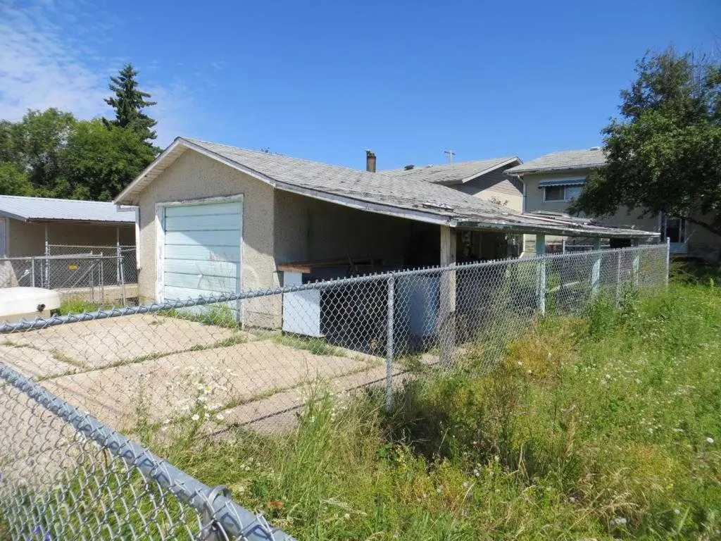 10140 105 Street Lac La Biche AB T0A 2C0