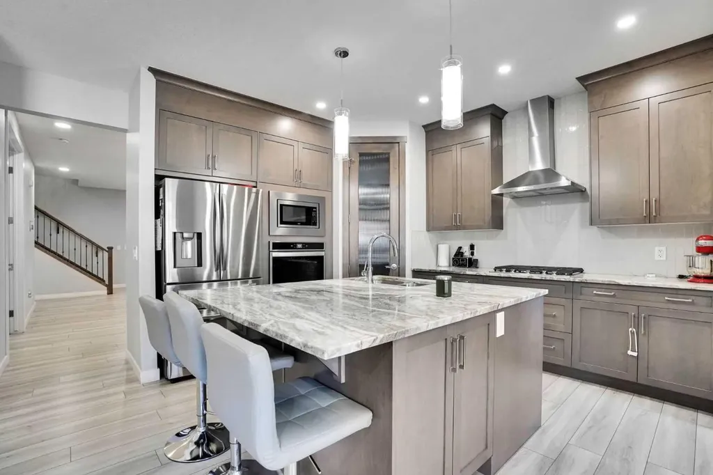 50 Saddlestone Place NE Calgary AB T3J 0Z6
