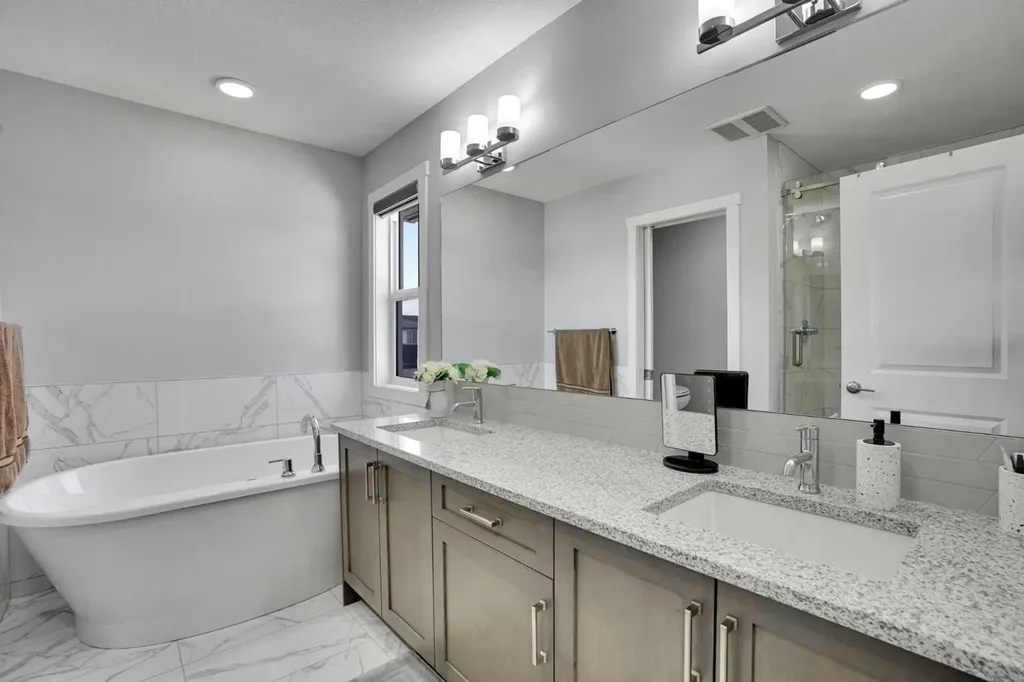 50 Saddlestone Place NE Calgary AB T3J 0Z6