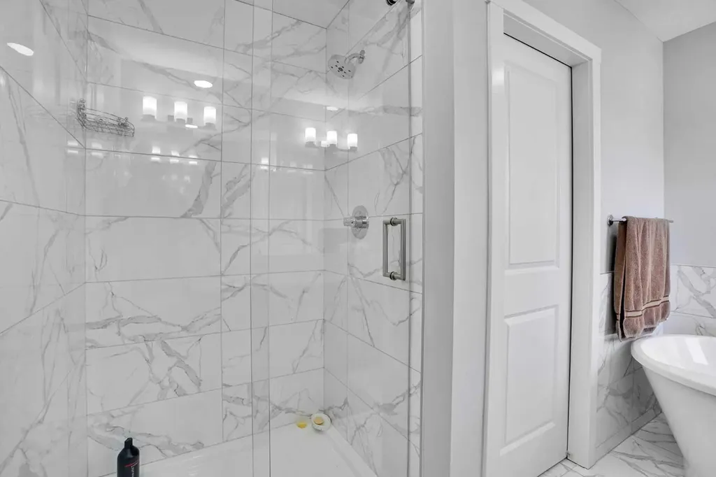 50 Saddlestone Place NE Calgary AB T3J 0Z6