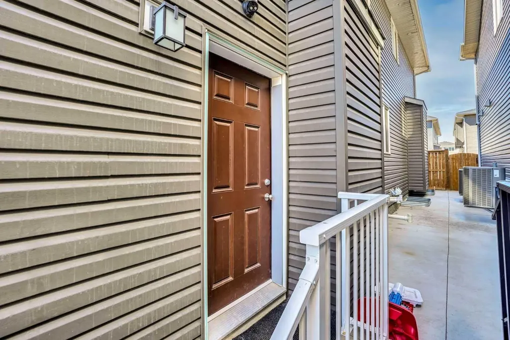 50 Saddlestone Place NE Calgary AB T3J 0Z6