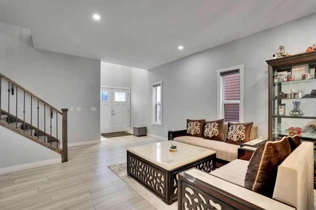 50 Saddlestone Place NE Calgary AB T3J 0Z6