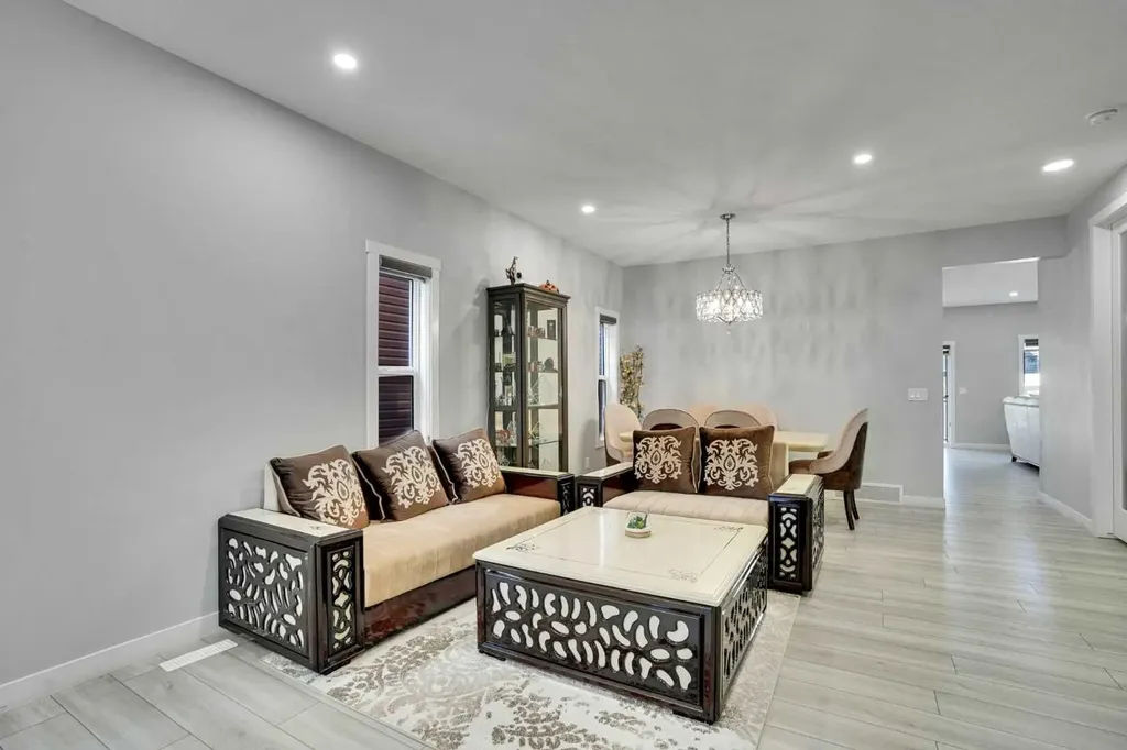 50 Saddlestone Place NE Calgary AB T3J 0Z6