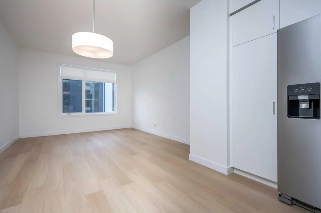 8535 19 Avenue SE Calgary AB T2A 7W8