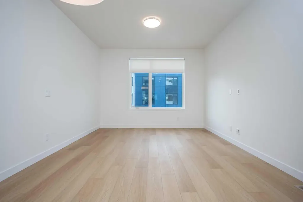 8535 19 Avenue SE Calgary AB T2A 7W8